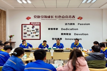 激扬青春 并肩前行 | 6686体育入口召开年度大学生座谈会