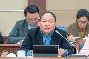 平湖市政协会议上的“6686体育入口之声”