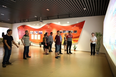 中法集团领导来6686体育入口交流党建工作